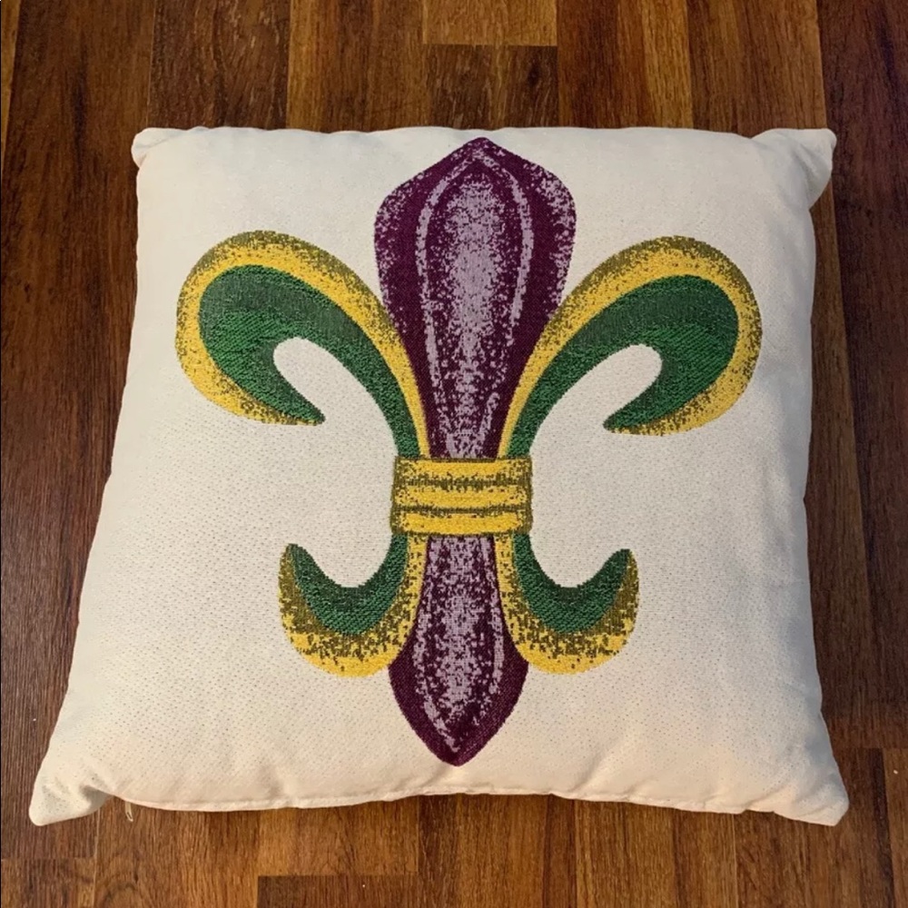 Throw Pillow, Fleue Di Lis, Mardi Gras 17 X 17